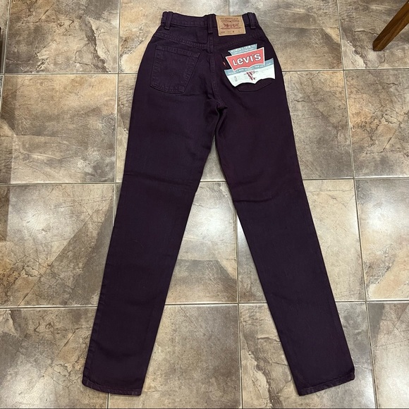 Vintage Deadstock High Rise Levi’s Jeans in Eggplant 24 - Picture 2 of 9